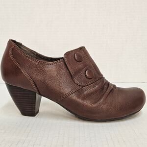 BARETRAPS Brown‎ Leather Tyley Stacked Cone Heel Booties Size 6.5 M